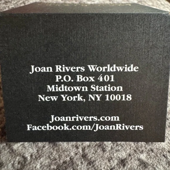 Joan Rivers Classics Collection Triple Bee Silver Hoop Earrings (NIB) 🐝 - Picture 12 of 13